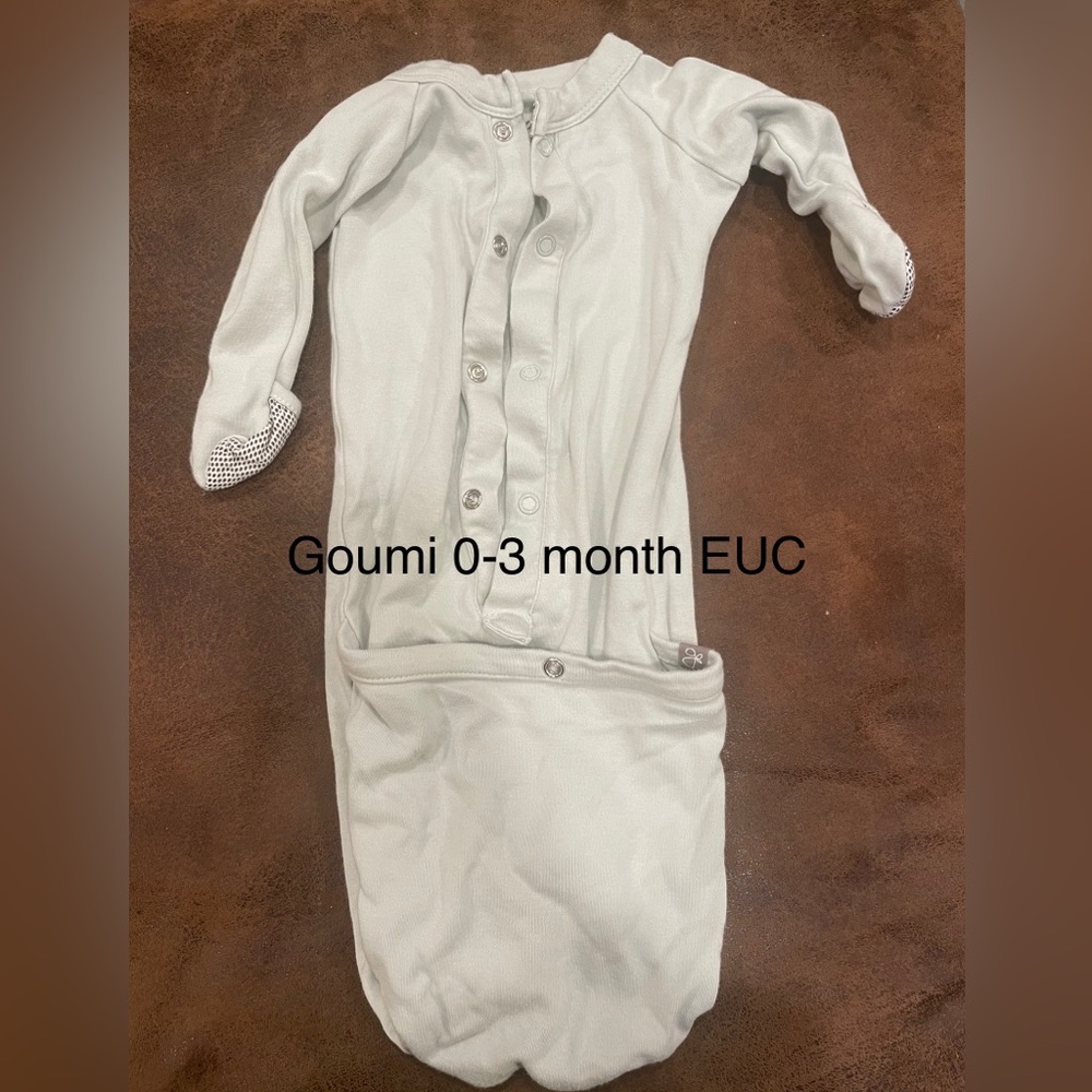 Goumi gown